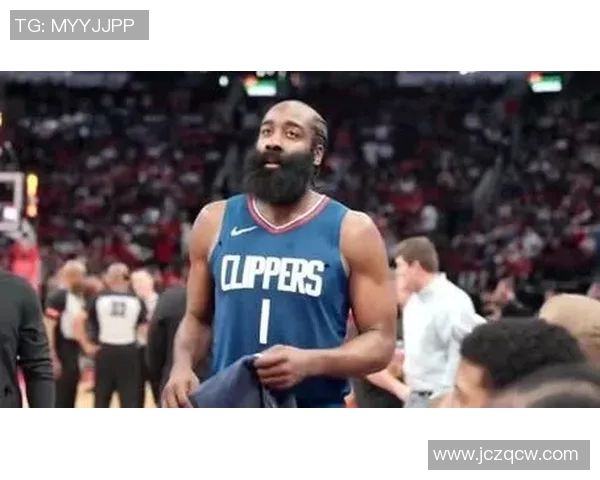 判若两人!哈登上半场20分+下半场0分 全场仅1助 快船完败给勇士 判若两人!哈登上半场20分+下半场0分 全场仅1助 快船完败给勇士